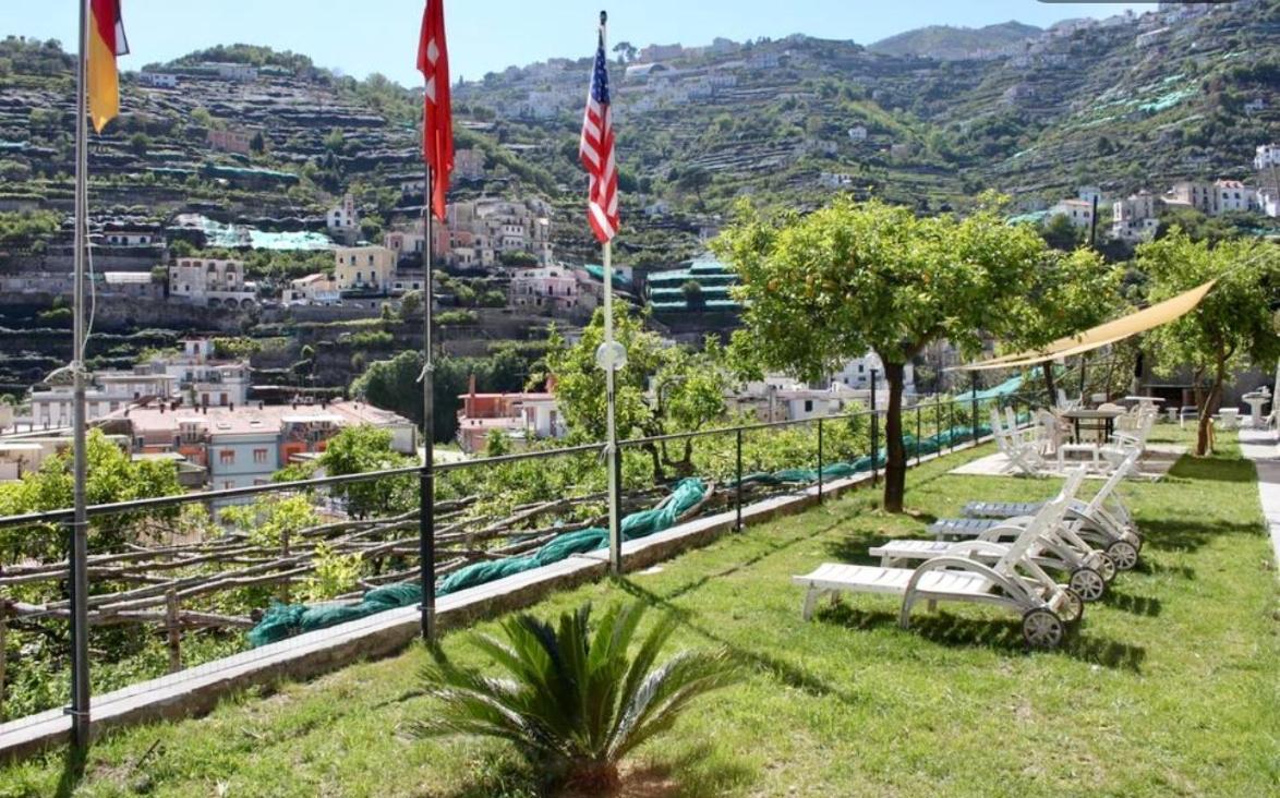 Eden Holiday Minori Buitenkant foto